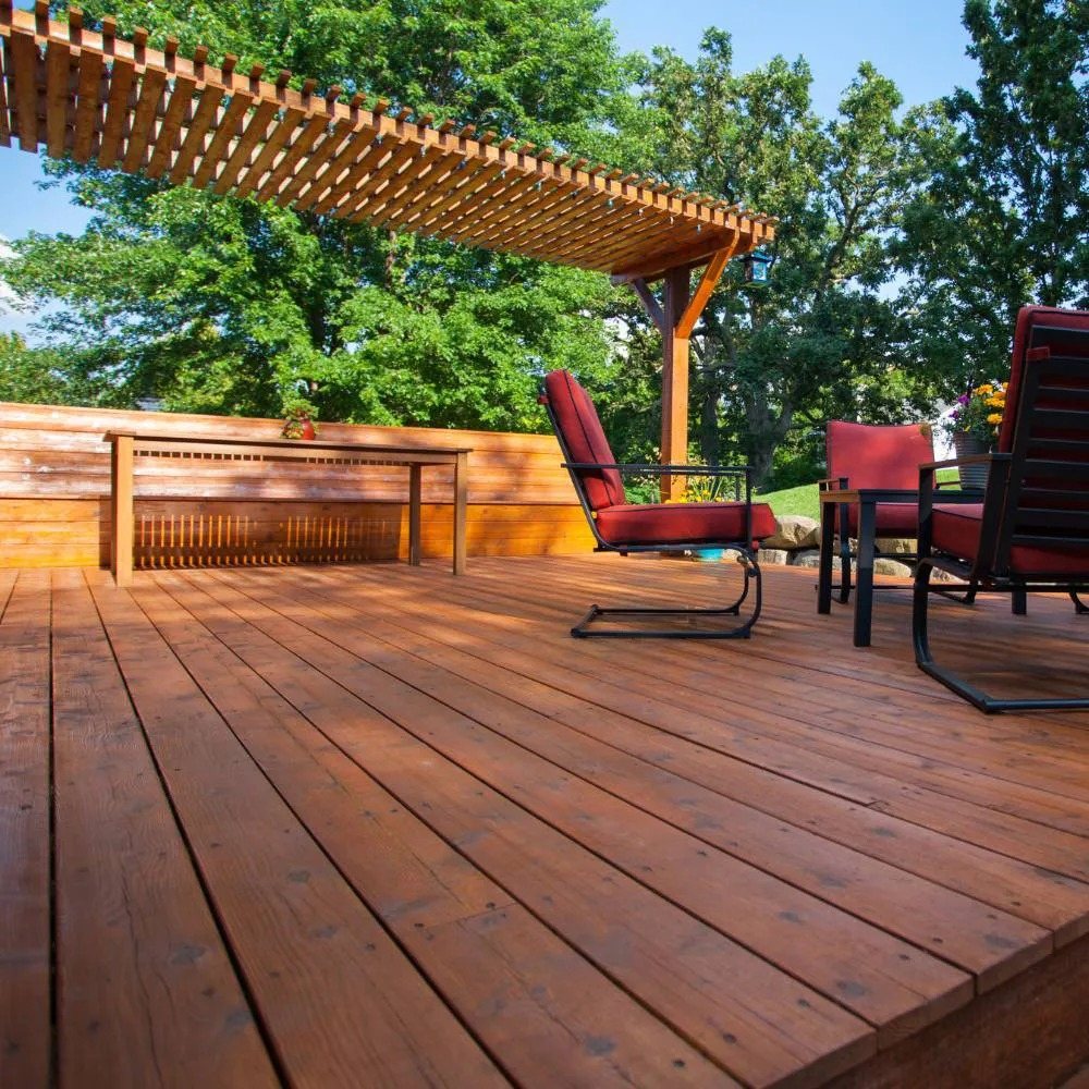 Deck de Cumaru instalado em área externa